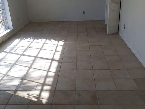 Formal Living area