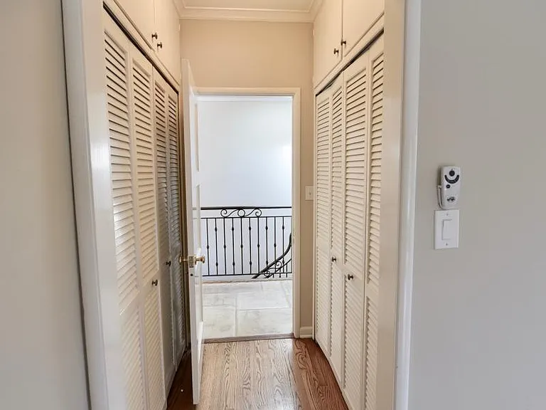 Master closet I