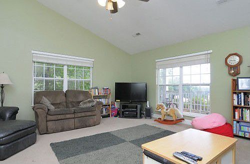 2nd image of 1221 Chesty Puller Cir