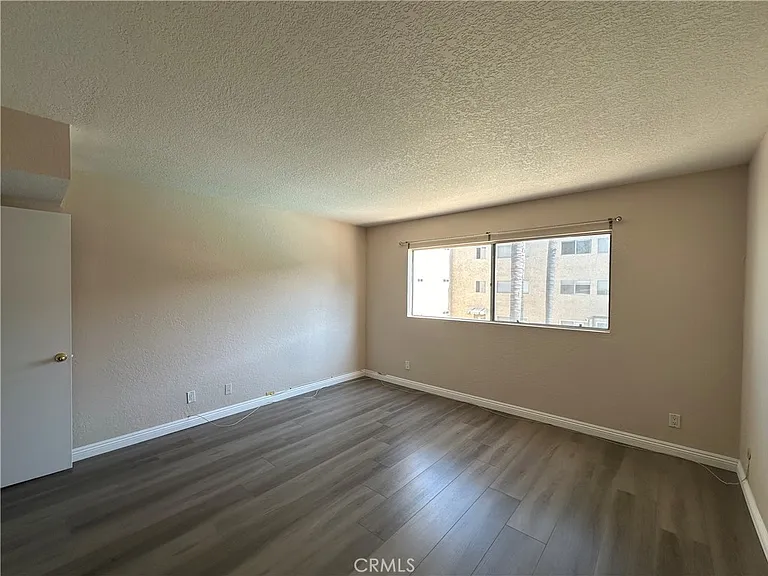2386 E Del Mar Blvd #203 — Photo 19