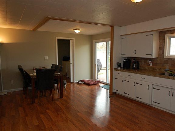 4th image of 3044 W Lakeside Dr