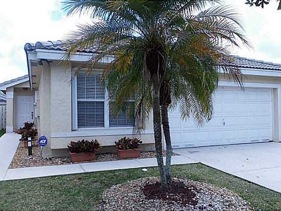2nd image of 1857 SW 177th Ave