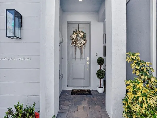 163 NE 13th Ave — Photo 13