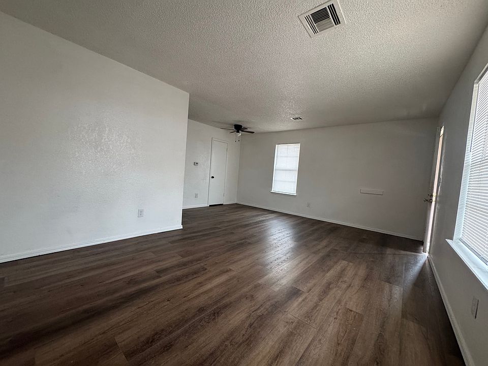 1st image of 605 S Cimarron Rd #18