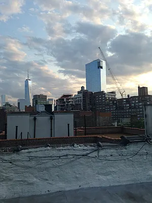 Rented by NYC Holdings Management | media 23