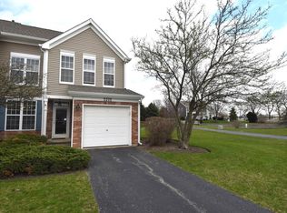 2212 Rossiter Pkwy, Plainfield, IL 60586