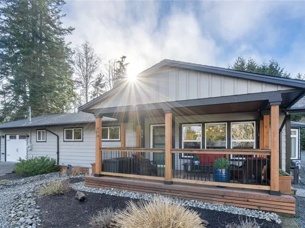 674 Hawthorne Rise, Nanaimo, BC V9P 2A1