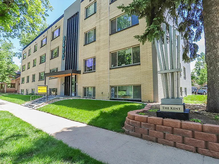 Kent Apartments — Photo 14