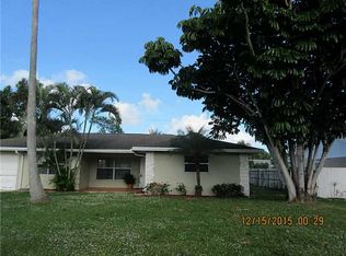 1871 SE Jackson St, Stuart, FL 34997