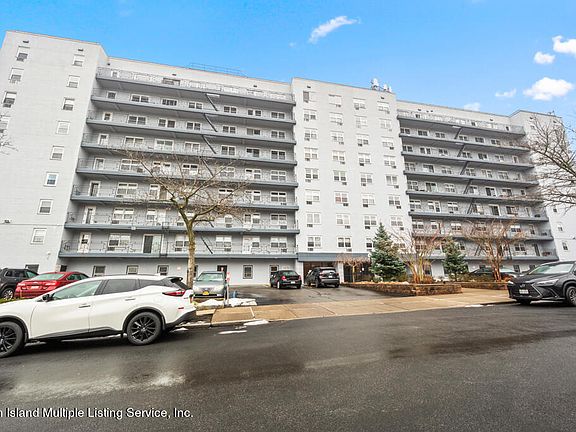 2nd image of 20 Cliff St APT 8R
