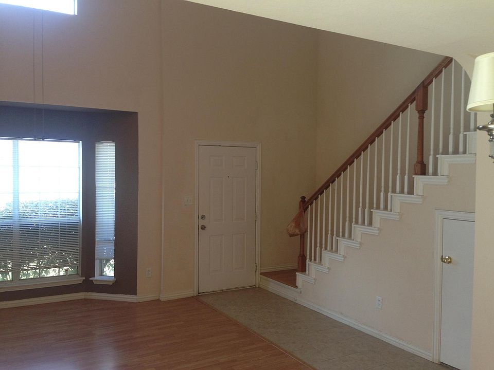 1st image of 1970 High Meadow Dr