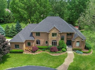 531 Shrewsbury Dr, Clarkston, MI 48348