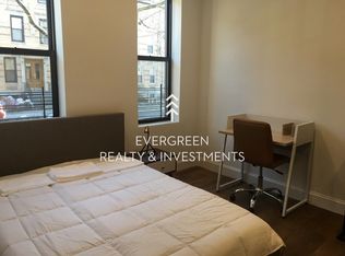 2050 Gates Ave #2, Ridgewood, NY 11385