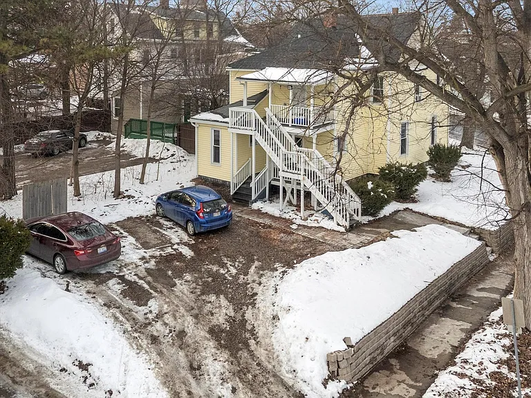 701 Washtenaw Rd — Photo 3