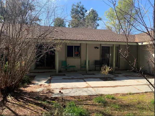 26401 Deer Creek Ln, Santa Clarita, CA 91387