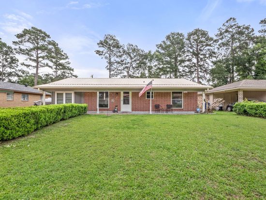 504 Magnolia St, New Llano, LA 71461