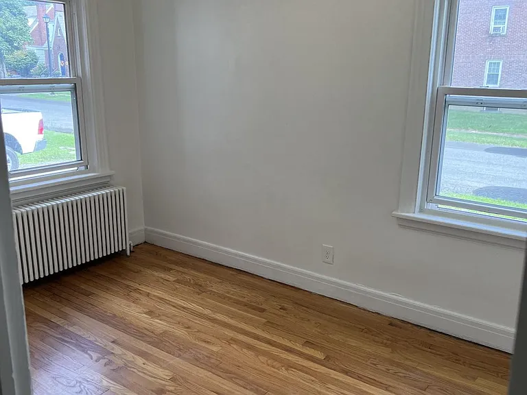 845 New Scotland Ave #3 — Photo 8