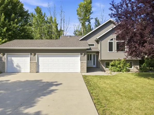 2617 38 1/2 Ave S, Fargo, ND 58104