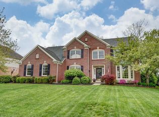 6871 Lakewood Dr, Mason, OH 45040