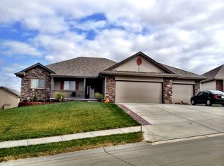 12409 S 81st Ave, Papillion, NE 68046
