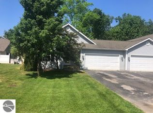 1762 Woodward Ave, Traverse City, MI 49686