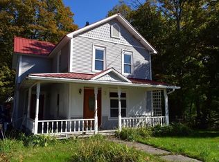 305 S Main St, Mannsville, NY 13661