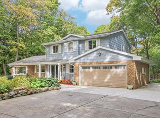 8480 W Edgerton AVENUE, Greendale, WI 53129