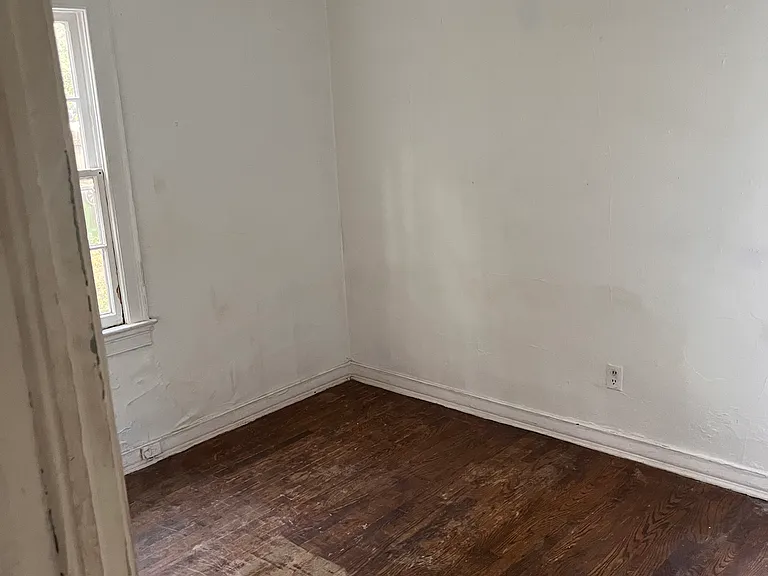 986 Glenwood Ave SE — Photo 9