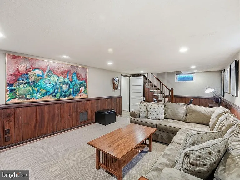 1812 N Hancock St — Photo 33