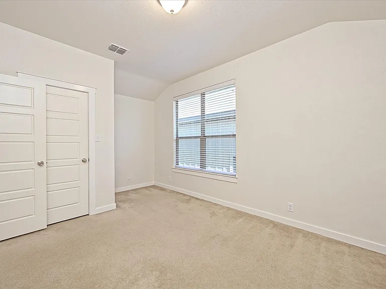 2101 Rivers Edge Way #29 — Photo 5