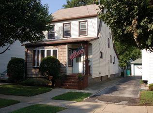 48 Hinsdale Ave, Floral Park, NY 11001