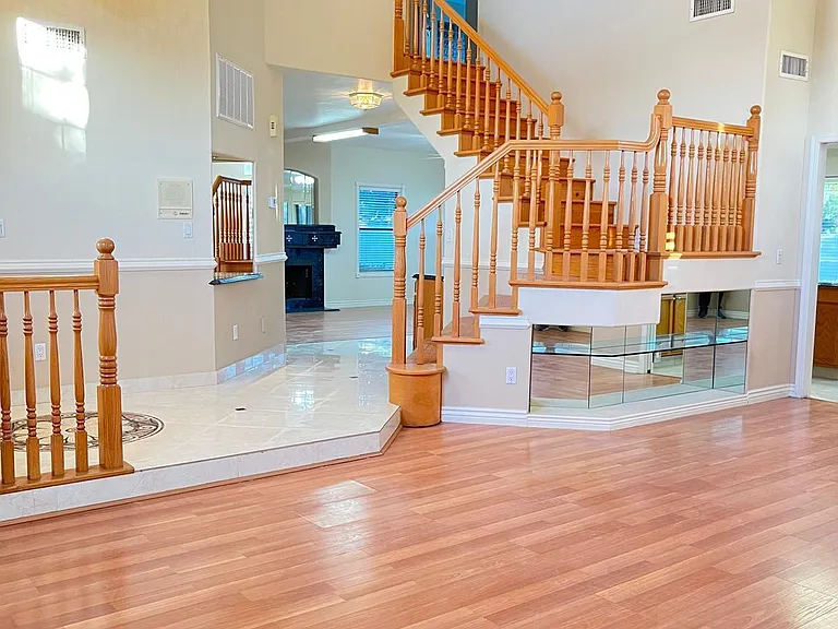 5545 W Wethersfield Dr — Photo 10