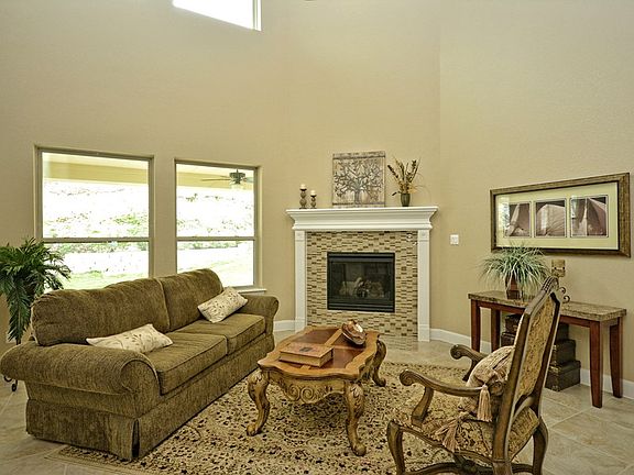 The Marcann - Family Room