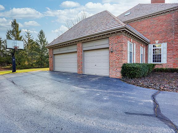4th image of 10532 N Wood Crest Dr