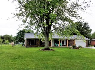 2886 High Acres East St, New Palestine, IN 46163
