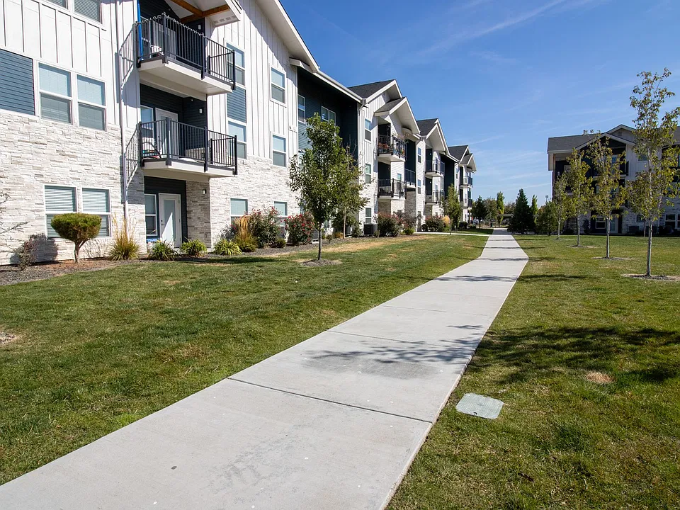 The Wesley Apartments & Townhomes