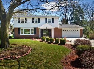 402 Woodhaven Dr, Monroeville, PA 15146