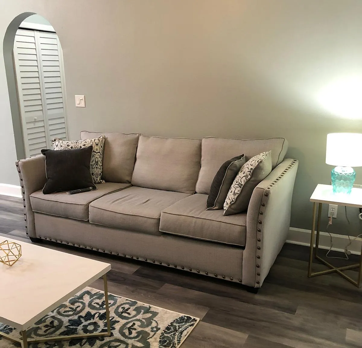 2 bed, 900 sqft, $2,000 — Photo 4