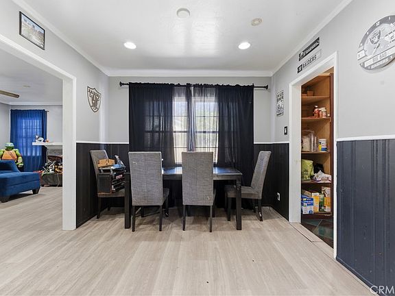 5th image of 121 E 68th Way