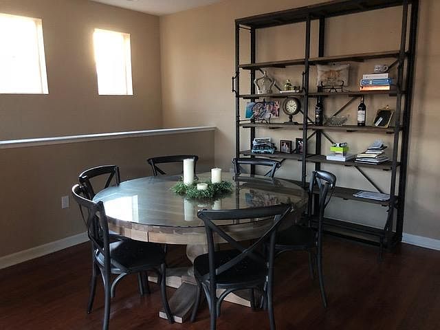 2nd image of 106 Cezanne Ln