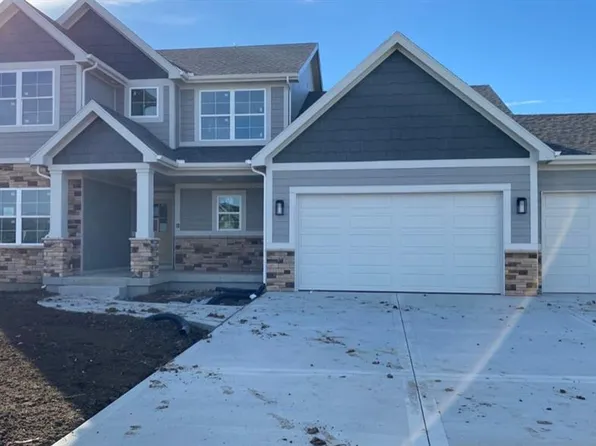 2350 Fishing Ln, Kearney, MO 64060