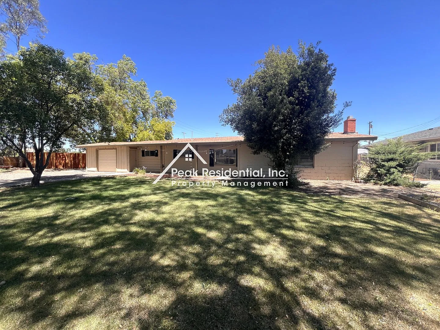 Charming Natomas 3bd/2ba Home! — Photo 2