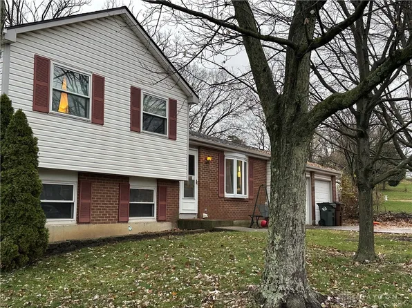 1735 Lindsey Ave, Miamisburg, OH 45342