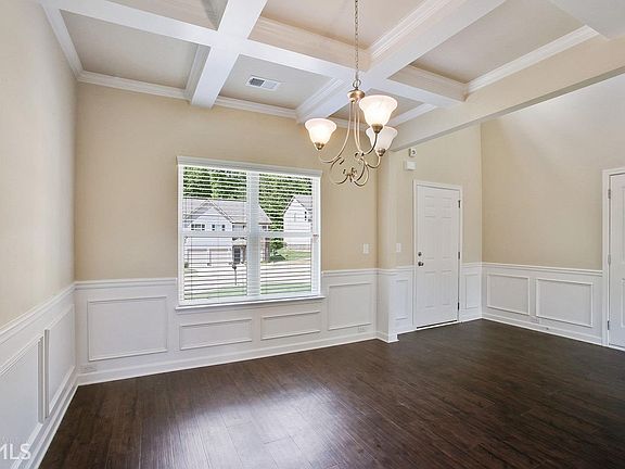 4th image of 148 Janney Cir