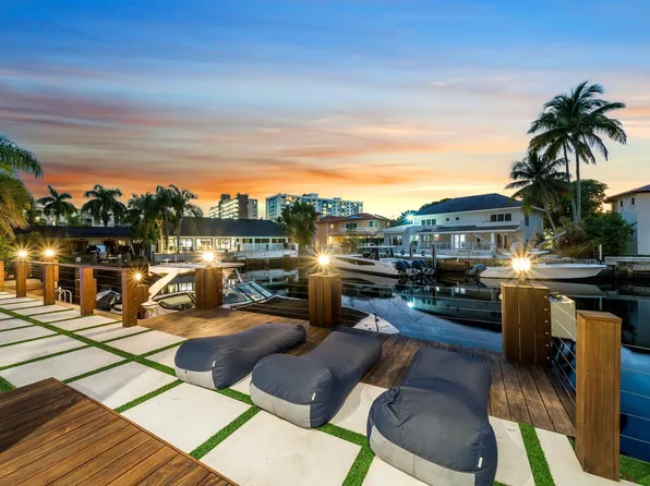16430 NE 30th Avenue, North Miami Beach, FL 33160