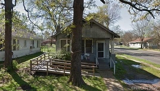 2nd image of 2639 Darien St