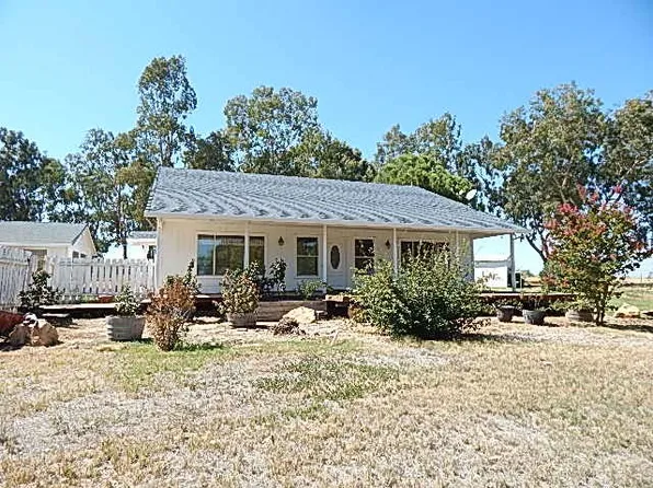 2905 Harden Ave, Corning, CA 96021