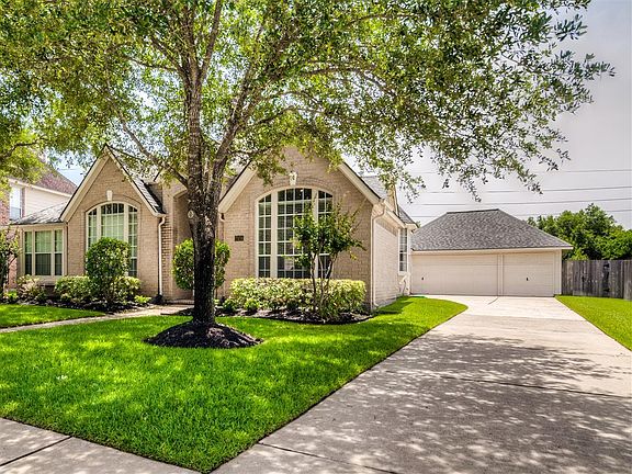 2nd image of 2134 Morning Park Dr