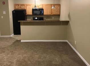 1401 Country Club Rd APT 6, Fairmont, WV 26554