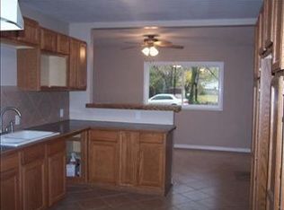 1210 Old Main St, Newton, KS 67114